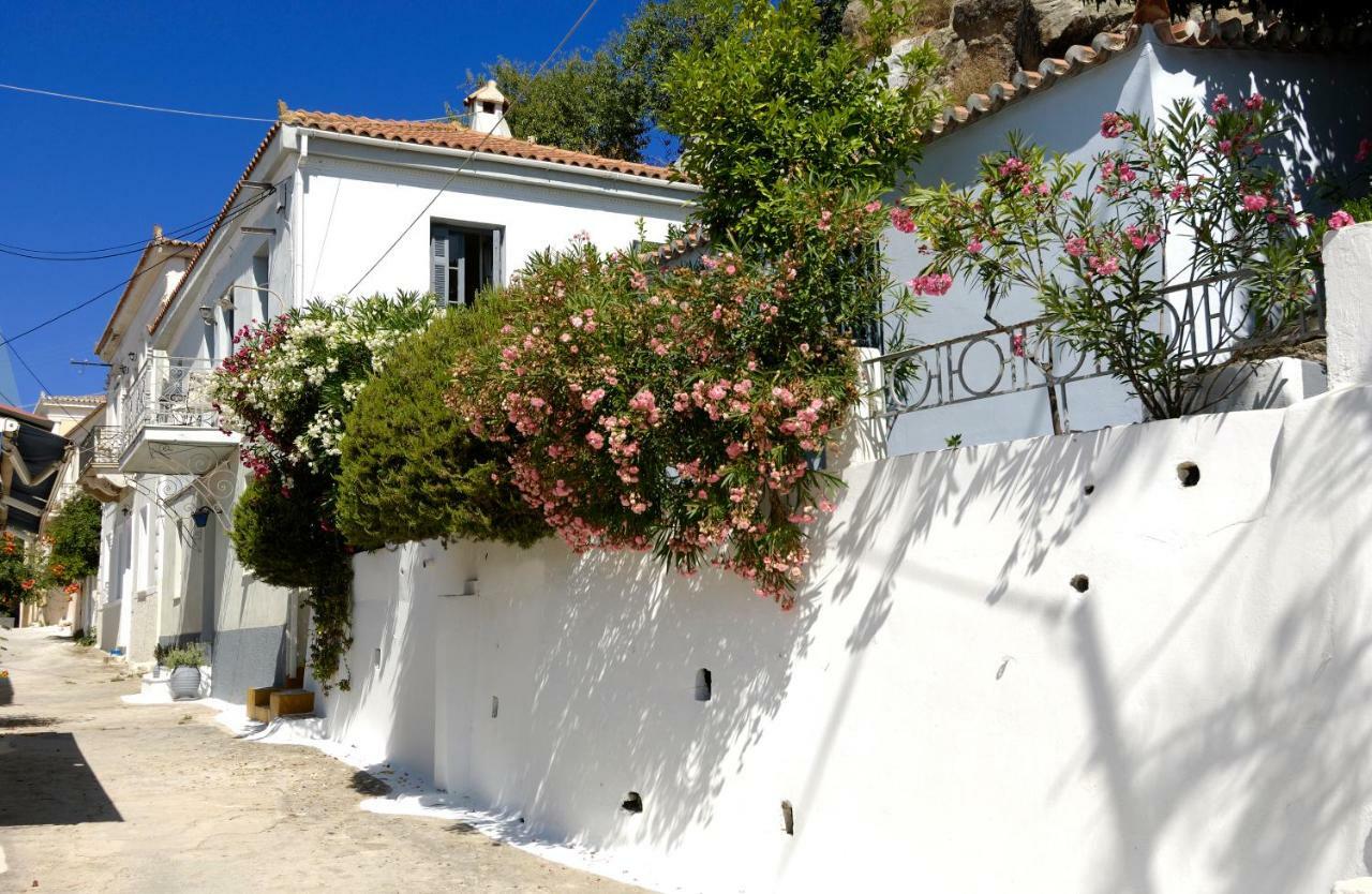 Sto Roloi Island Houses Poros Town Esterno foto